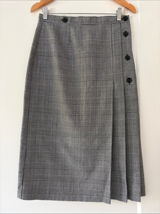 Impromptu Dresses & Skirts - Vintage 80s Impromptu Midi Kilt Skirt With Side Button Detail